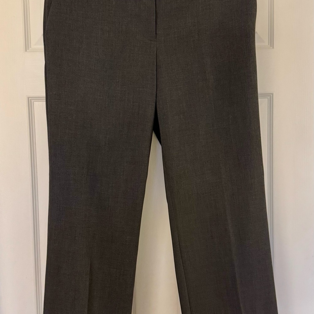 LIKE NEW! Calvin Klein Women's Charcoal Blazer and Pants - Professional Suit - Picture 4 of 6